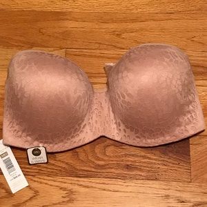 🔥 4/$20 Adrienne Vittadini 5 way strapless bra